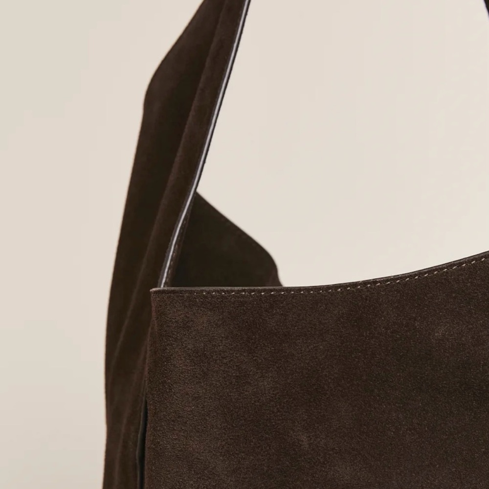 Reformation Medium Silvana Bucket Bag - Picture 5 of 13